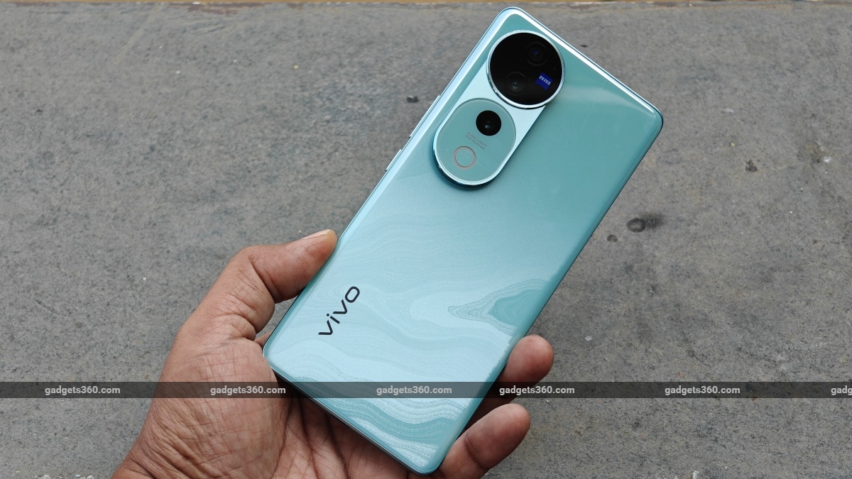 vivo v40 pro design ganges blue gadgets 360 VivoV40Pro  Vivo